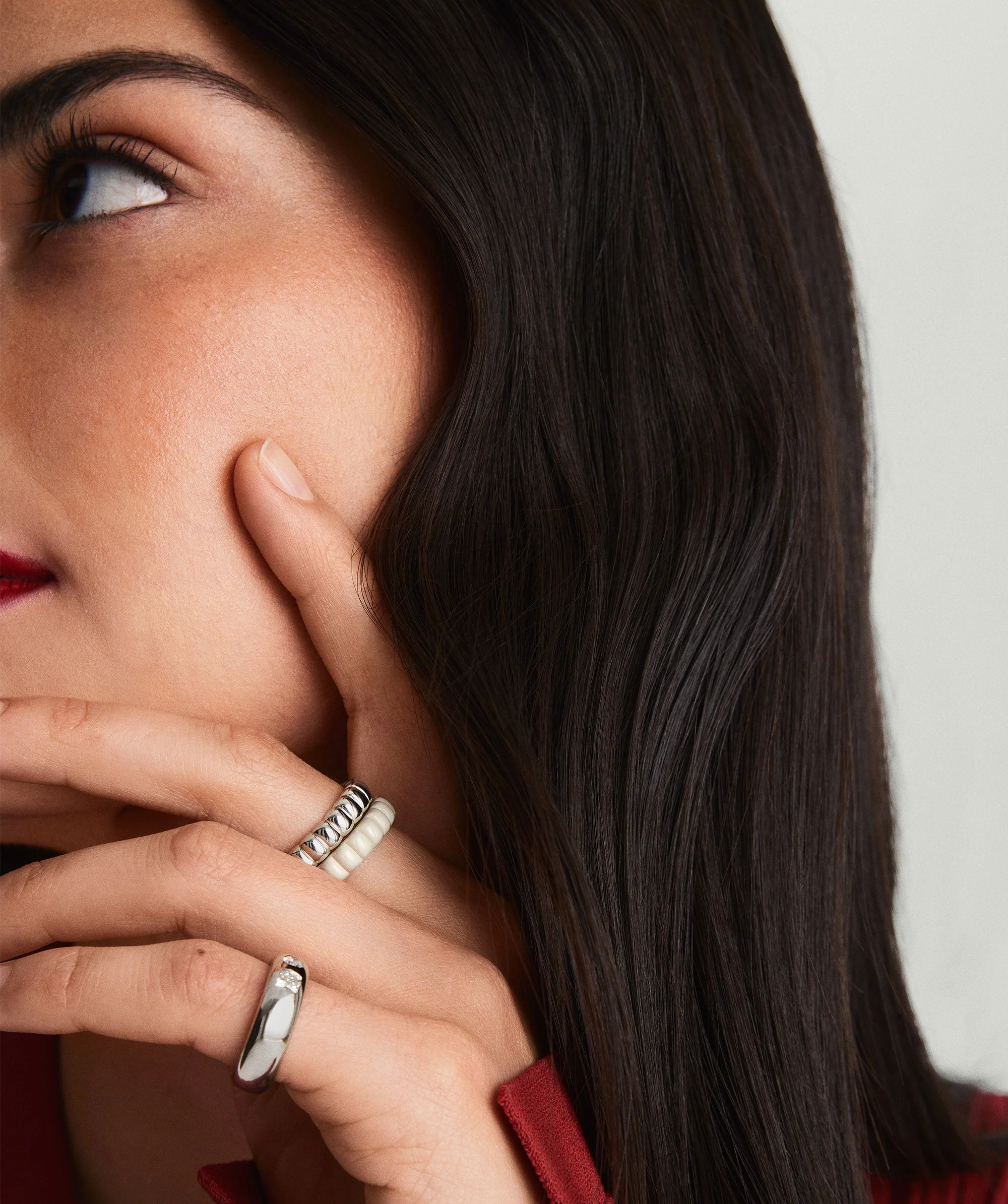 Charlotte Slim Ring - Image 6