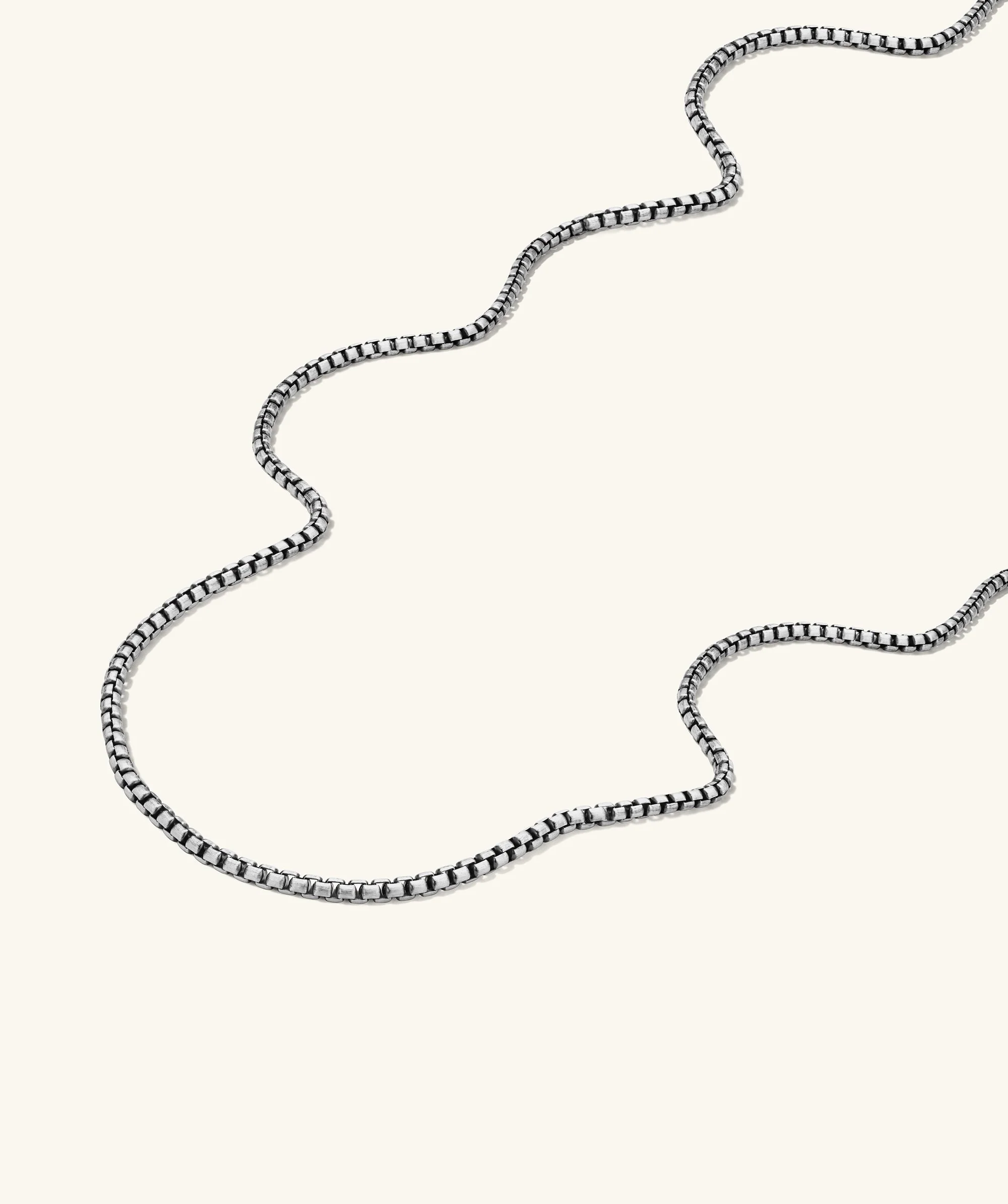 Round Box Chain Necklace - Image 10