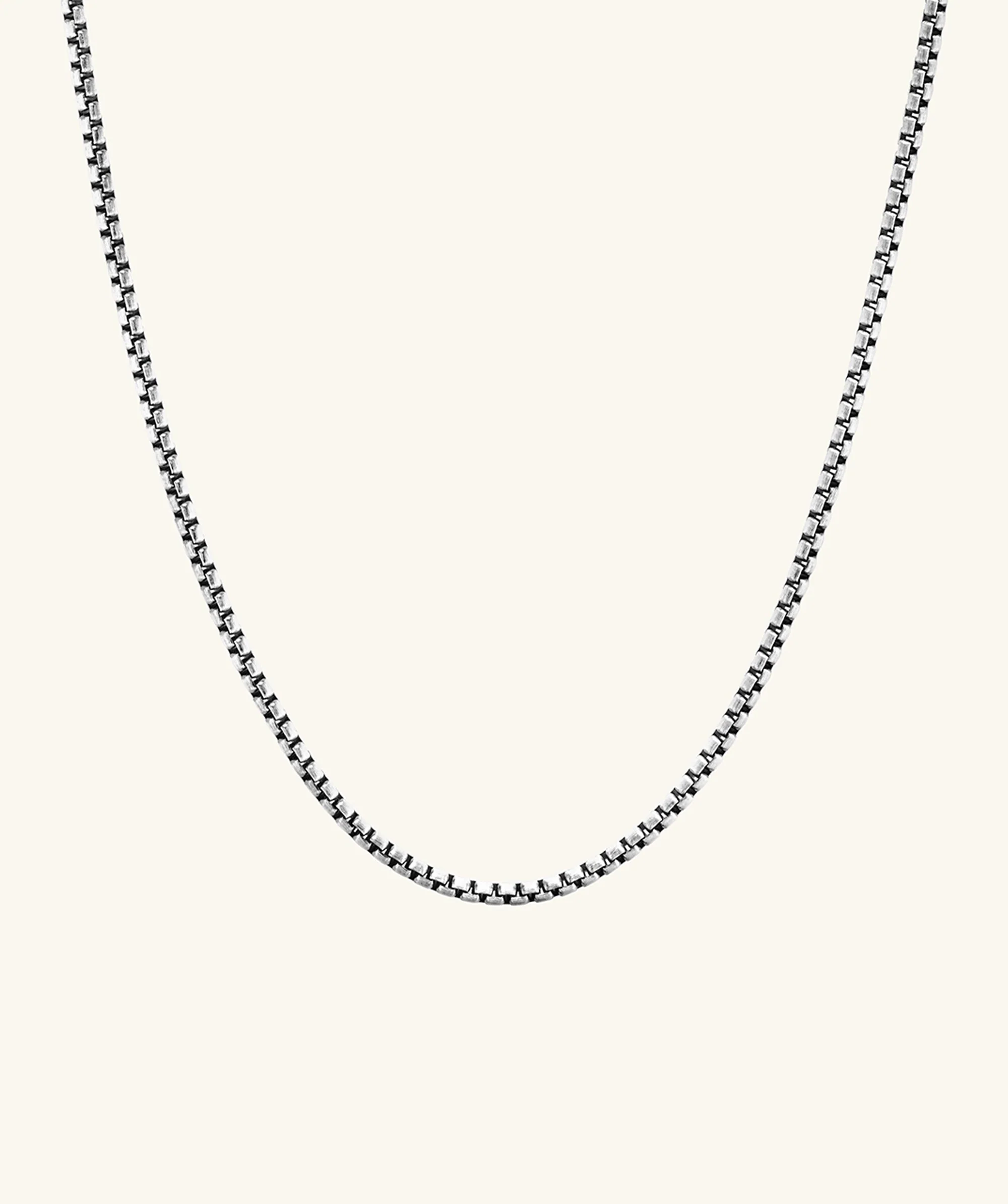 Round Box Chain Necklace - Image 12