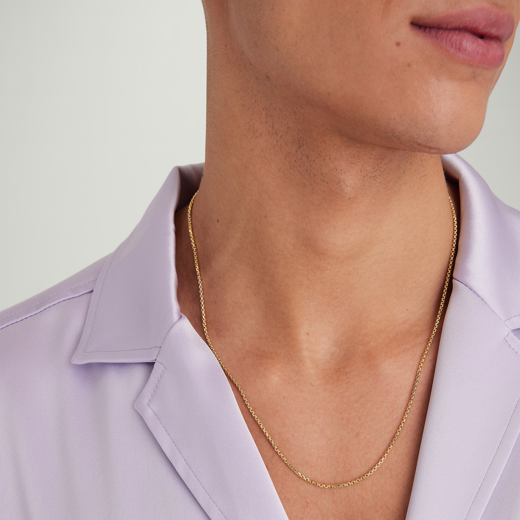 Round Box Chain Necklace - Image 3