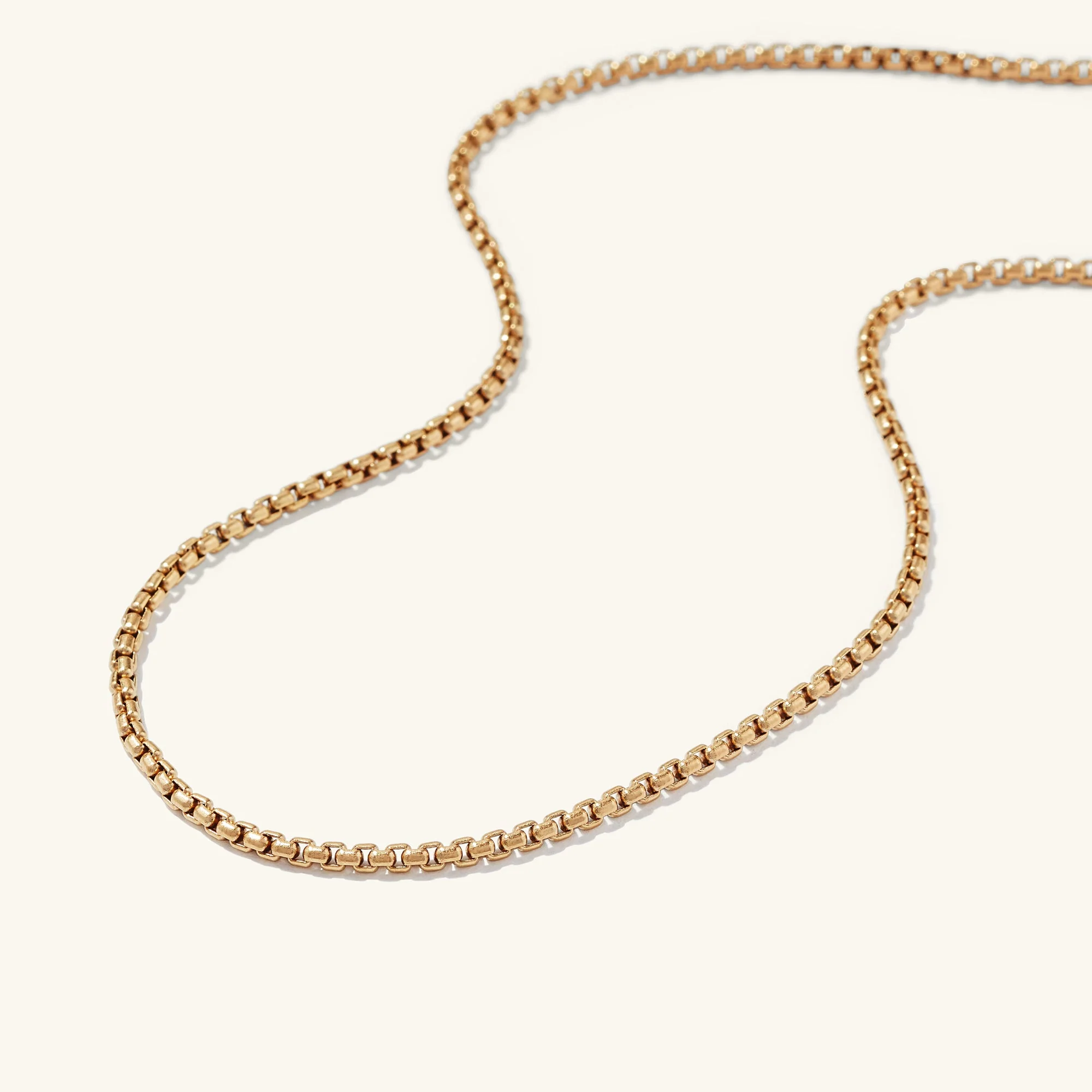 Round Box Chain Necklace - Image 4