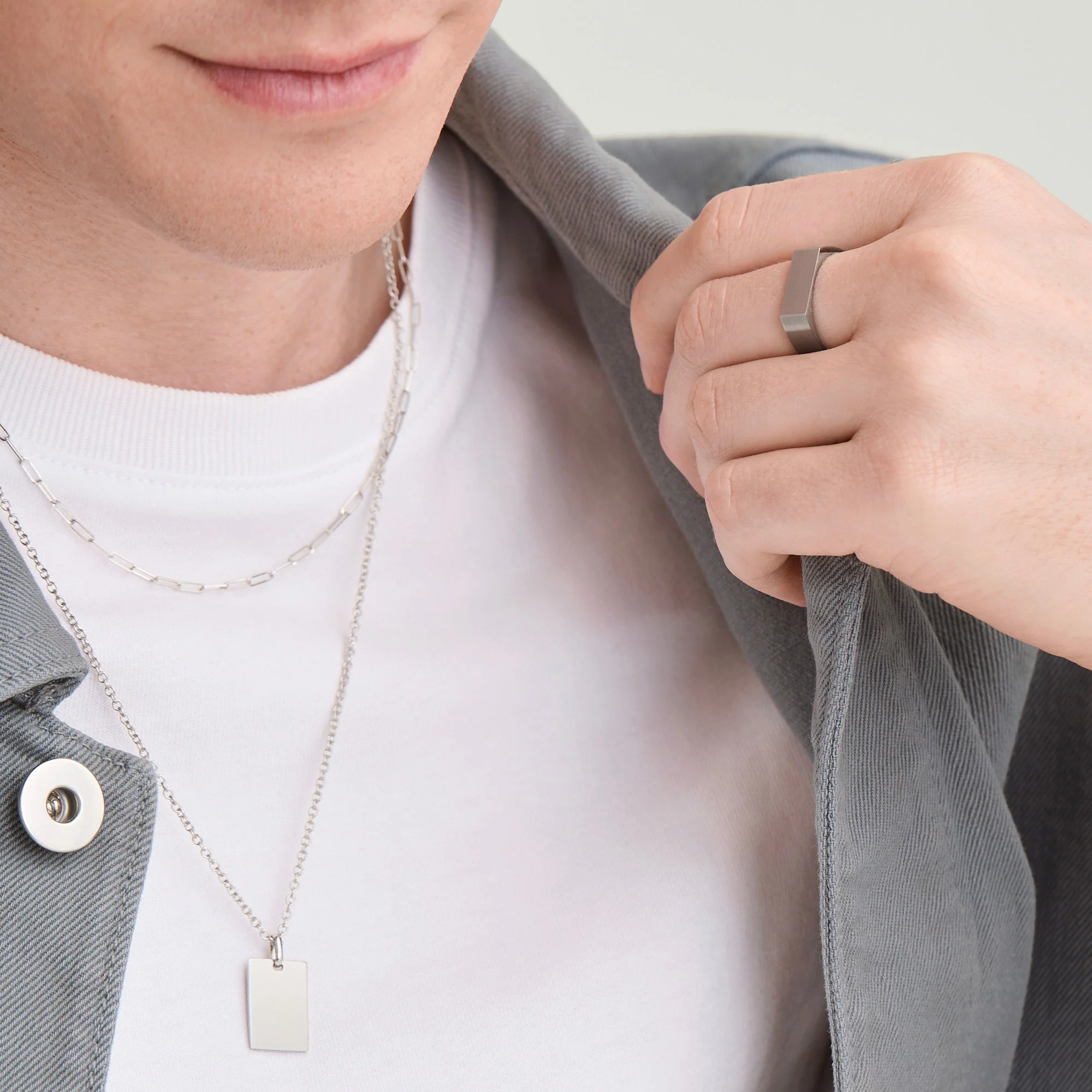 Slim Rectangular Signet Ring - Image 17